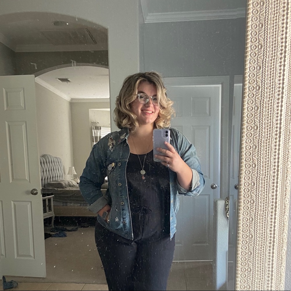 Meet your Posher, Brooke